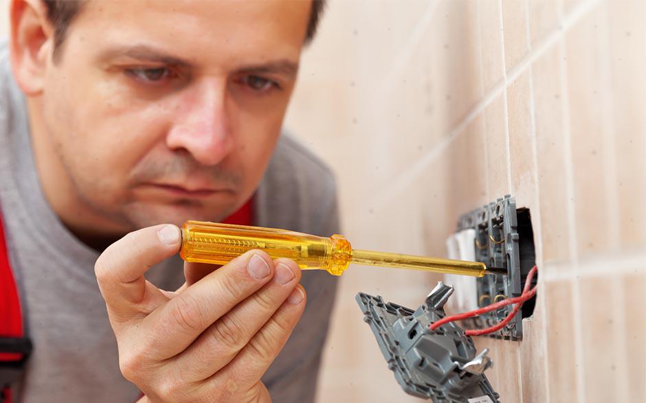 entreprise d'électricité Paris 8