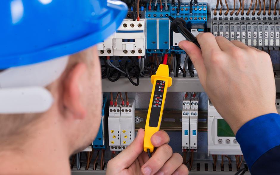 entreprise d'électricité Paris 8